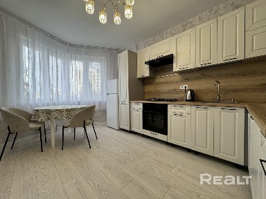 Аренда 2-комнатной квартиры, Дроздовича 4