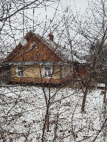 Продаётся дом с большим участком