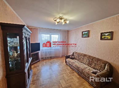 3-комнатная квартира на пр. Клецкова