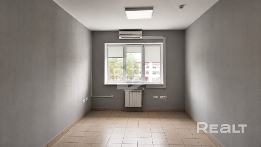 Продаётся офисное помещение 17,3 м² с ремонтом по адресу аг. Колодищи, ул. Минская