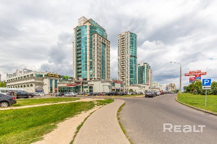 Офис 67.5 м² в ТРЦ «Титан» - 1 минута от метро Петровщина!