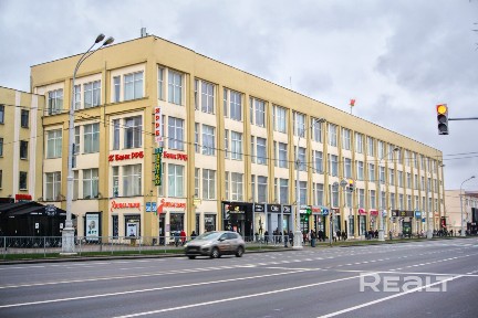 Продажа двухуровневого офиса на 4м этаже в торговом центре 