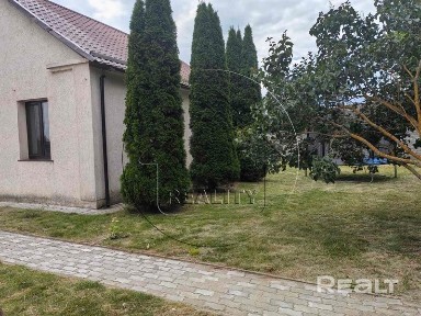 Благоустроенный дом в пригороде Бреста