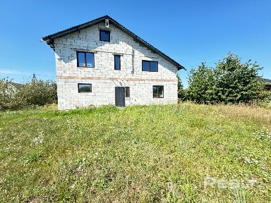 Брестская область, Кобринский р-н, д. Быстрица, ул. Бирюзовая