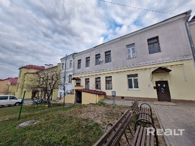 3-комнатная квартира ул. Кирова д. 9