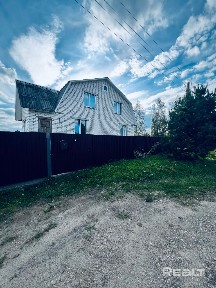 ПРОДАЁТСЯ ПРОСТОРНЫЙ ЖИЛОЙ ДОМ В МАЛОЙ БОРОВКЕ!