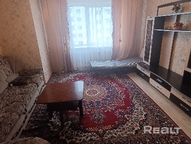 Трехкомнатная в отличном состоянии.