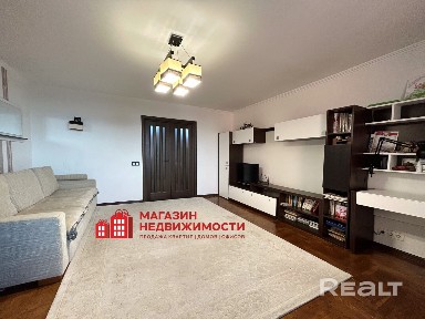 3-комнатная квартира рядом с центром на ул. Горького, 52