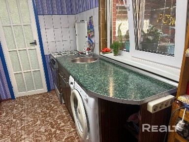 ВЫДЕЛЕННАЯ КВАРТИРА В БЛОКИРОВАННОМ ДОМЕ СО СВОИМ УЧАСТКОМ!