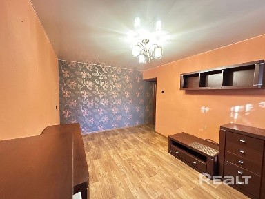 2-комнатная квартира ул. Поповича, 15