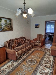 Продается двухкомнатная квартира, ул. Чкалова