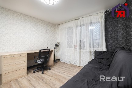 Продам или обменяю просторную квартиру рядом с метро