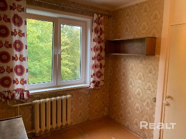 2-х комнатная квартира - пер. Уральский, 5