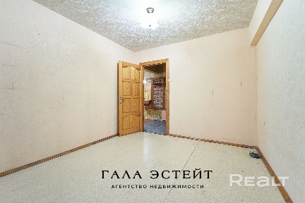 3-комнатная квартира в шаговой доступности от метро «Спортивная» и «Пушкинская», ул. Сердича, д. 9