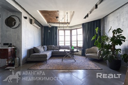 Премиальная евротрешка с дизайнерским ремонтом