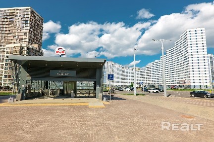 Квартира в доме «София», недалеко от метро, МФЦ, ТОЦ «Avia Mall».