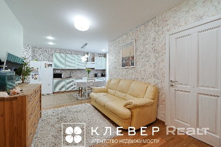 Трёхкомнатная квартира на Золотой горке, переулок Горный д. 8