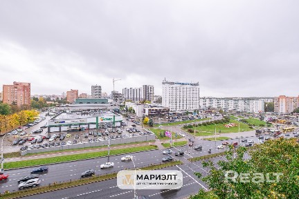 3 минуты до входа в метро!