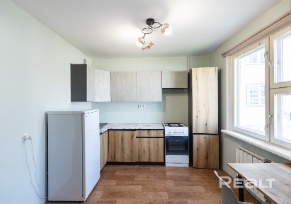Просторная 3-комнатная квартира в Лошице - 78,9 м²