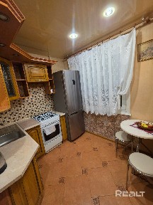 Купить 4-комнатную квартиру, г. Минск, ул. Плеханова, 117