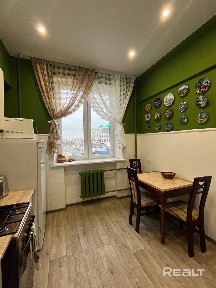 Купить 5-комнатную квартиру, г. Минск, просп. Независимости, 29