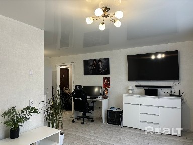 1-комнатная квартира пр-кт Янки Купалы д. 37