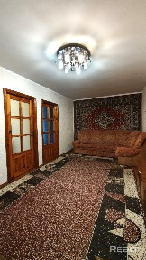 Продается уютная 4-х комнатная квартира в тихой части мкр-на Сельмаш по ул. Богданова, 18.