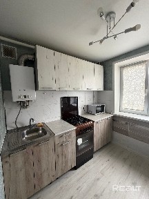Продается 2-х комнатная квартира по ул. Советских Пограничников
