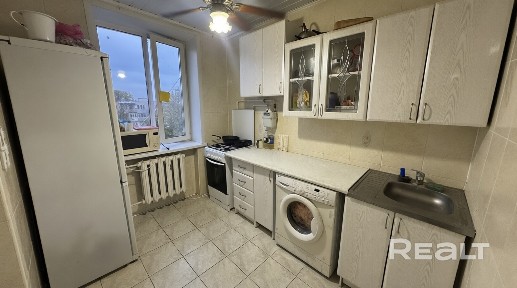 3-комнатная квартира ул. Парижской Коммуны, д. 20