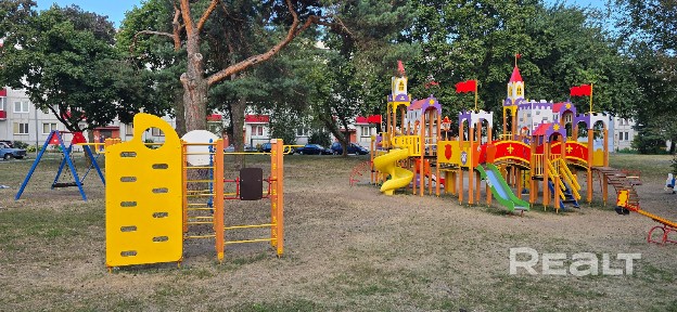 Купить 4-комнатную квартиру, г. Брест, ул. Дубровская, 10