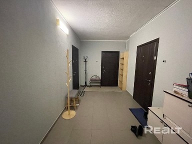 Сдаю 2 комнатную квартиру в новом элитном доме с парковкой