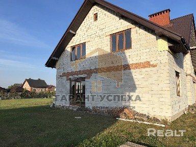 Лот 8563. Продажа коробки коттеджа с 5 комнатами на Берёзовке